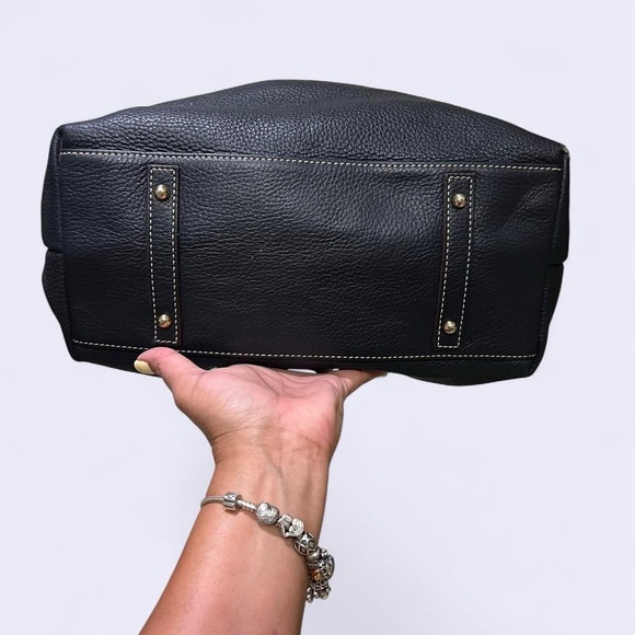 Dooney & Bourke - Picture 3 of 9